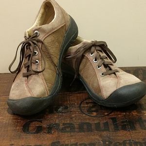 Keen lace up Presidio shoes
